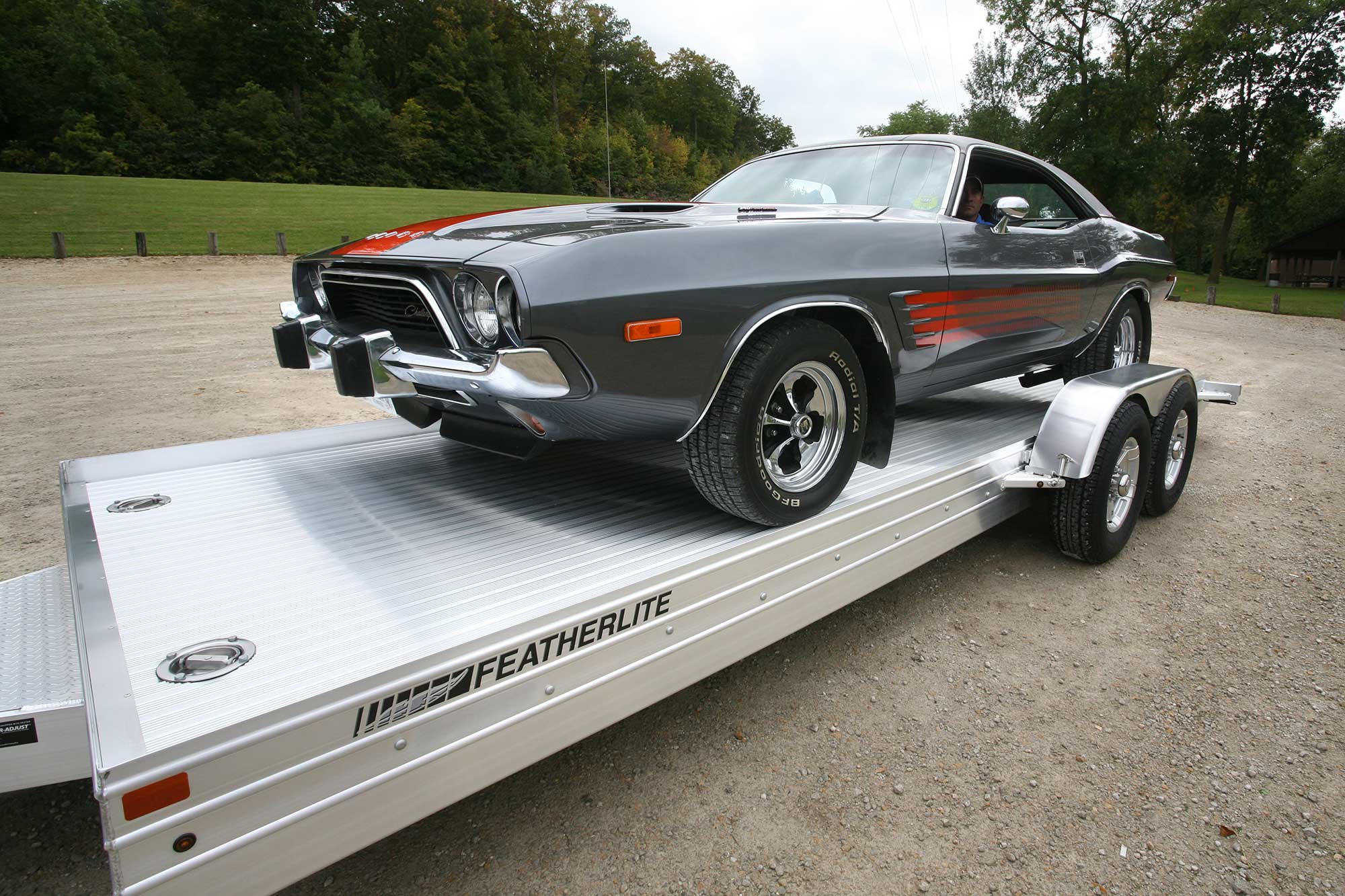 Featherlite-bumper-pull-car-trailer-3110-6071